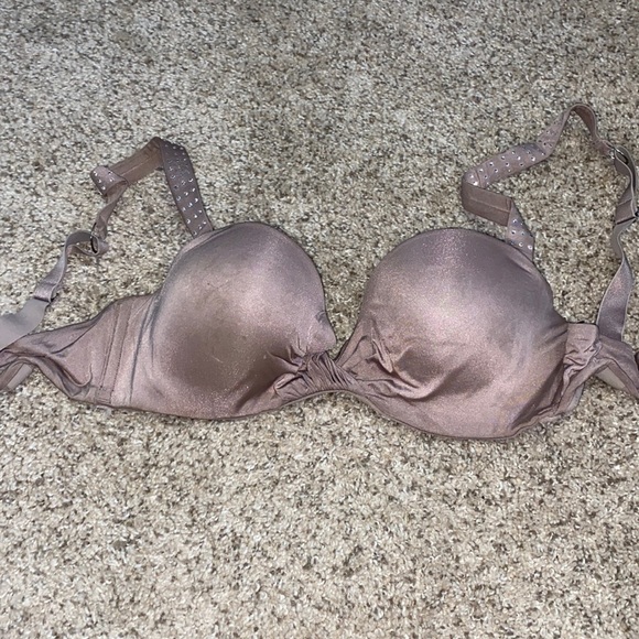 Victoria Secret Wonderbra (push-up) - Picture 1 of 1